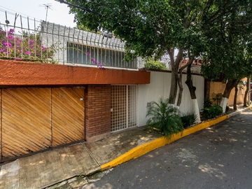 CASA EN VENTA EN ROMERO DE TERREROS COYOACAN CUIDAD DE MEXICO
