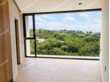 DEPARTAMENTO EN RENTA EN ANTIGUA II–ZONA ESMERALDA