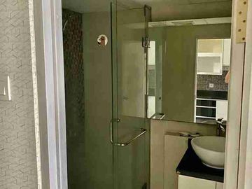 Disewakan Apartement Uc ( Tower Berkeley), Semi Furnished, Siap Huni (Tipe Studio)