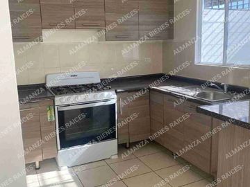 Casa en renta en Ciudad del Sol Santiago de Querétaro