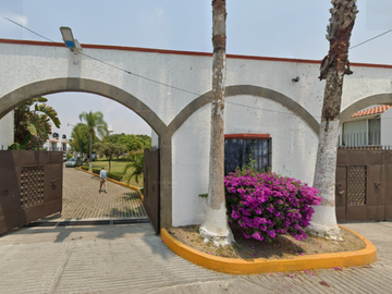 INCREIBLE CASA EN REMATE EN BRISAS DE CUAUTLA, CUAUTLA DE MORELOS, MORELOS.