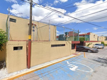 Casa en venta, Avenida Morelos 6, Arcos del Alba Cuautitlán Izcalli, Recuperación Bancaria