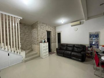 Jual Rumah Royal Residence Surabaya 2 Lantai Posisi Kuldesak Tenang Nyaman (BJR-024)