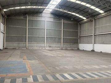 Arriendo Bodega En Toberín