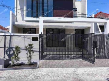 Rumah BARU Sutorejo dkt Mulyosari Pakuwon Babatan