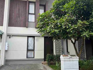 rumah full furnished summarecon bandung