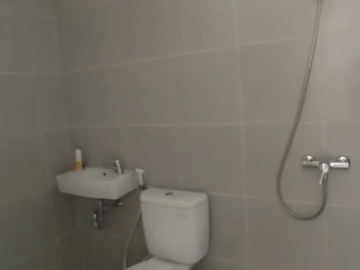 Rumah 2 Lantai Citraland Kedamean - RM206APD