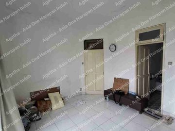 Rumah hook komplek Taman Modern, Cakung, Ujung Menteng Jakarta Timur dijual murah