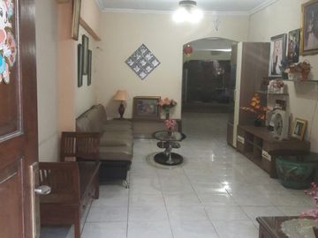 Dijual rumah Jl Kawi Pangeran Jayakarta, Jakarta Pusat