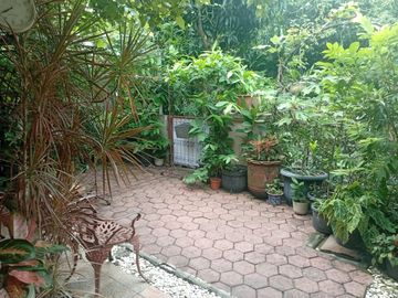 Dijual Rumah 2 Lantai Siap Huni Asri di Kemang Pratama 1 Bekasi