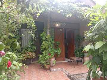 Dijual Rumah 2 Lantai Siap Huni Asri di Kemang Pratama 1 Bekasi