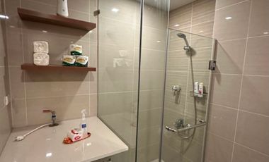 NICELY INTERIORED 1 BEDROOM UNIT IN ONE UPTOWN RESIDENCES BGC TAGUIG CITY