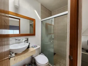 RENTA DE CASA AMUEBLADA, RESIDENCIAL CANTABRIA, SOBRE AV. TLACOTE