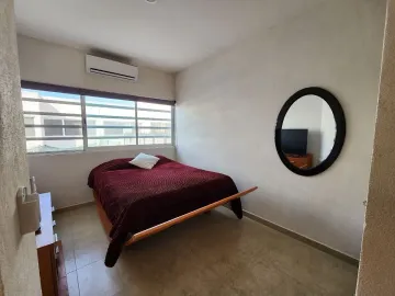RENTA DE CASA AMUEBLADA, RESIDENCIAL CANTABRIA, SOBRE AV. TLACOTE