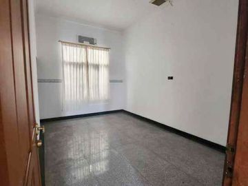 Termurah Rumah Siap Pakai 2 Lt Wisma Permai Jalan Utama Dekat Araya