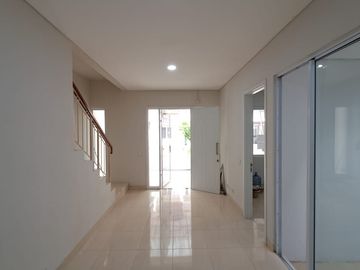 Rumah Cantik Minimalis Vanya Park Cluster Anila BSD City