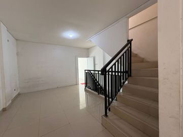 Di Sewakan Ruko CBD Palem
