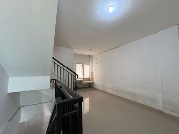 Di Sewakan Ruko CBD Palem