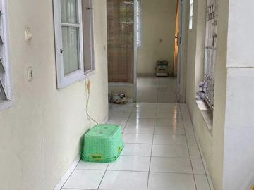 TURUN HARGA DRASTIS! Rumah Hook 2 Lantai SHM di Area Arcamanik  Kini Hanya Rp1,4 M