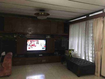 rumah luas 284m di sayap riau martadinata citarum bandung kota