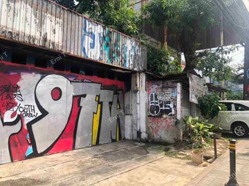 Tempat Usaha Sangat Strategis di Jl RS Fatmawati Jakarta Selatan