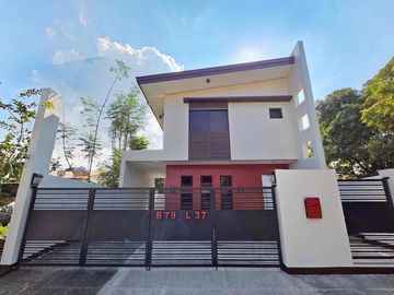 HOUSE AND LOT FORSALE IN KATARUNGAN VILLAGE MUNTINLUPA CITY