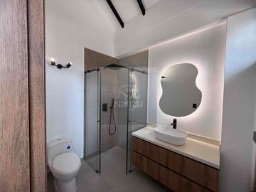 Casa Unifamiliar en Urbanización cerrada para estrenar