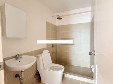 Allegra Garden Residences 3BR (UNIT 4530) FOR SALE in Pasig City near SM Megamall
