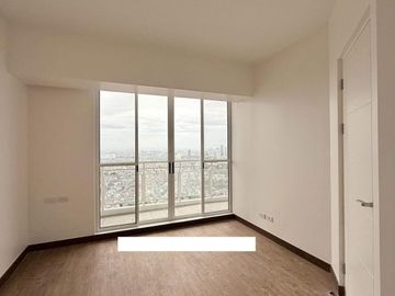 Allegra Garden Residences 3BR (UNIT 4530) FOR SALE in Pasig City near SM Megamall