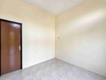 Rumah One Gate System, 5 Menit ke UNIKAMA, Lingkungan Sudah Terbentuk