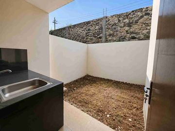 Rumah One Gate System, 5 Menit ke UNIKAMA, Lingkungan Sudah Terbentuk