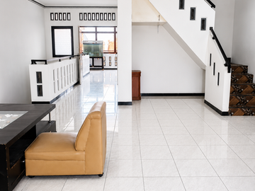 Dijual Cepat Rumah Baru 4 Lantai Grand Poris | 6+1 Kamar | Harga Spesial