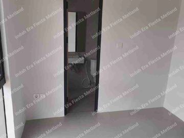 Rumah Baru park Serpong full furnished
