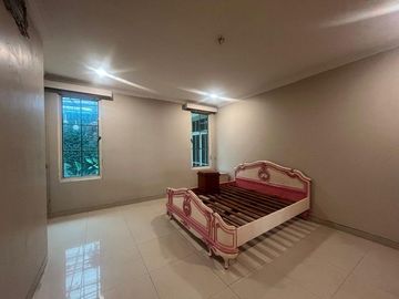Rumah Taman Radio Dalam Jakarta dengan Mini Pool Dekat Pondok Indah Mall