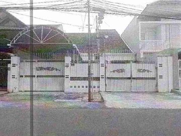 Dijual via lelang rumah jl Jambi no 15 Wonokromo Surabaya