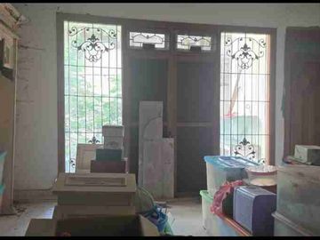 Dijual cepat rumah 2 lantai Dharmahusada mas Surabaya