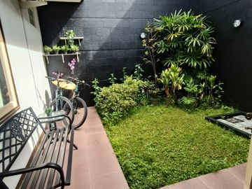 Dijual Rumah Modern Full Furnished di Kota Baru Parahyangan Bandung Lokasi Strategis