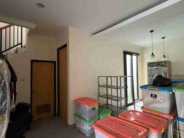 Rumah metland transyogi asri rapih siap huni