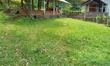 Tanah Kebun ada mata air sudah pagar keliling di Caringin Bogor