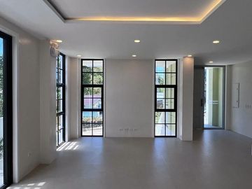 FOR SALE | 2-Storey House And Lot in Metropolis Subdivision 2, Pulangbato, Cebu City, Lot Area 132 SQM
