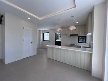 FOR SALE | 2-Storey House And Lot in Metropolis Subdivision 2, Pulangbato, Cebu City, Lot Area 132 SQM