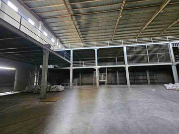 Gudang Mandiri Siap Pakai Dengan Parkiran Luas di Rawa Bokor Tangerang