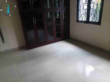 Dijual Rumah di Lippo Karawaci, cluster taman Himalaya.