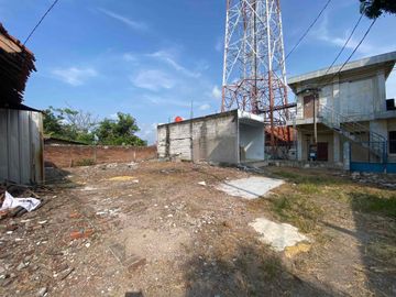 Rumah pinggir jalan Gebang cocok untuk gudang