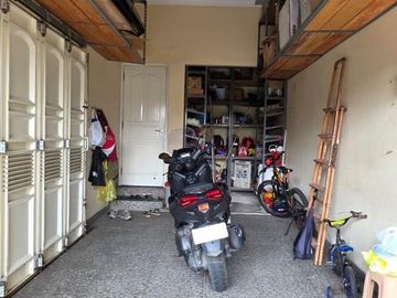 DIJUAL RUMAH 2.5 LANTAI SIAP HUNI JAKARTA UTARA