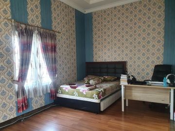 DIJUAL RUMAH 2.5 LANTAI SIAP HUNI JAKARTA UTARA