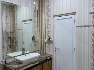 DIJUAL RUMAH 2.5 LANTAI SIAP HUNI JAKARTA UTARA