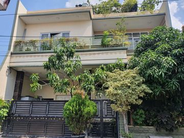 DIJUAL RUMAH 2.5 LANTAI SIAP HUNI JAKARTA UTARA