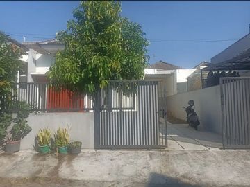 Disewakan Rumah Baru Gress di Tlogomas, Kota Malang