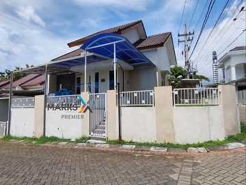 Dijual Rumah Minimalis Terawat Potensi Income Siap Huni Lingkungan Nyaman Lokasi Dekat Pusat Kota dan Kampus di Villa Bukit Tidar